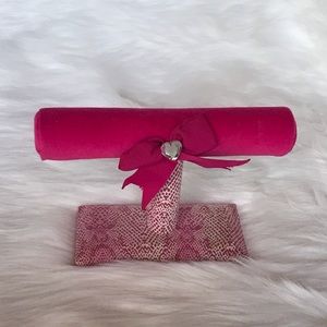 Pink Jewlery stand